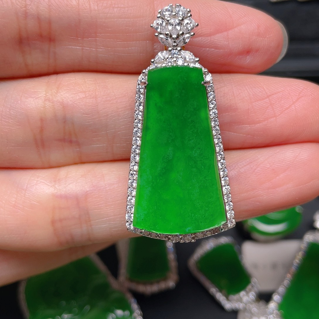 吊坠(不含链)银S925镶嵌翡翠9*5吊坠5287