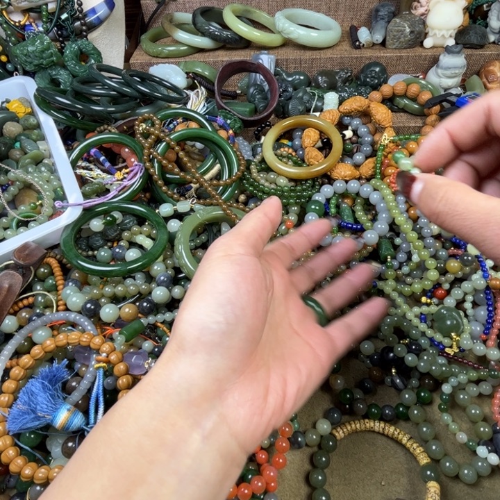 和田玉（糖玉）未镶嵌手链