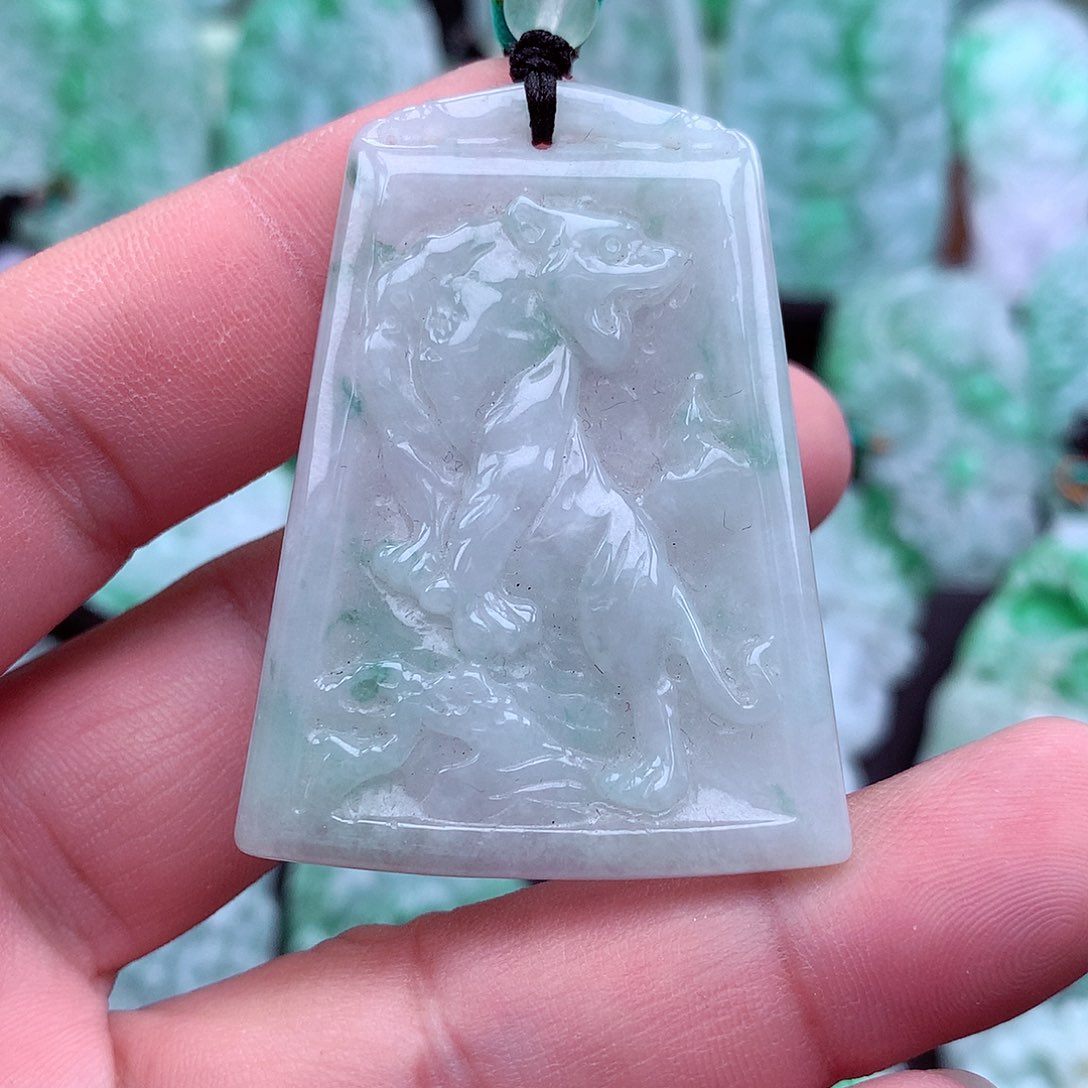 翡翠吊坠(不含链)未镶嵌