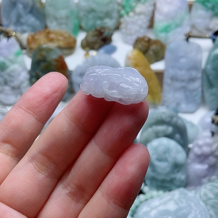 翡翠未镶嵌吊坠(不含链)1