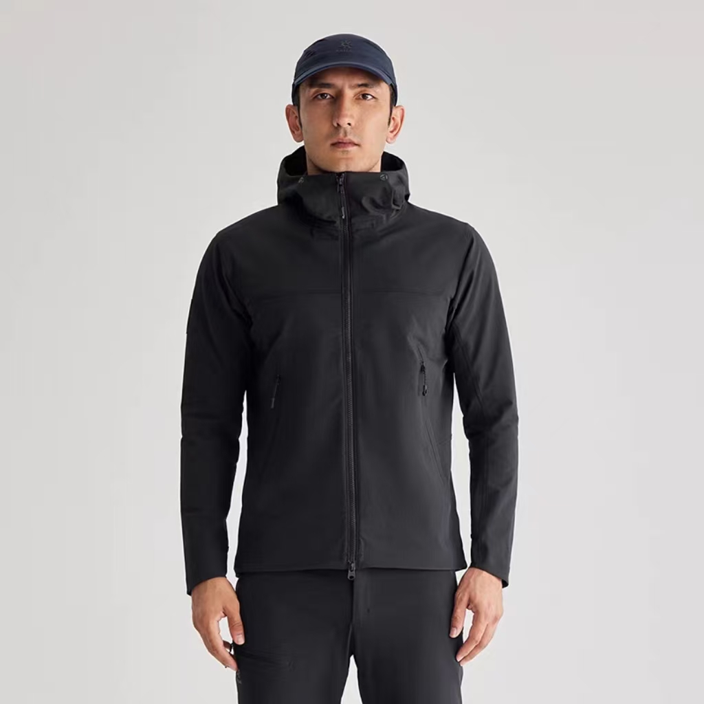 LISUN™ 男士时尚户外徒步登山软壳连帽夹克（石）