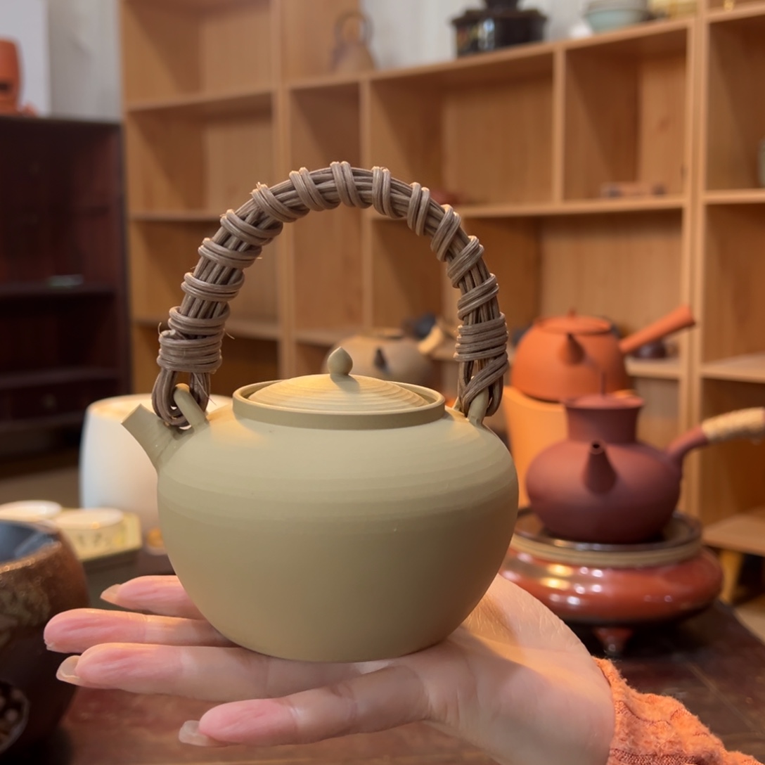 洋***妖陶晓峰藤提梁500cc