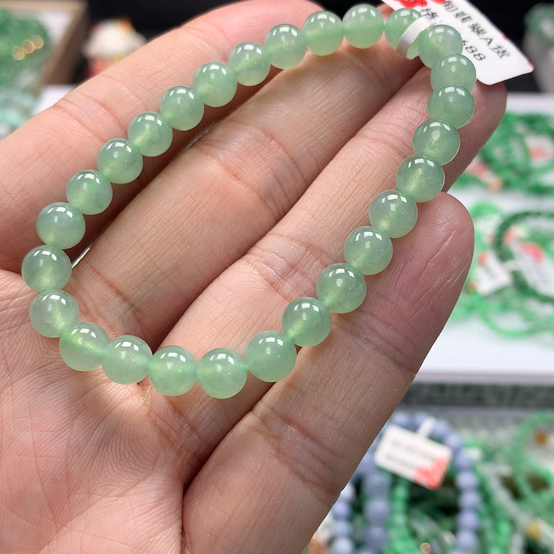 翡翠手链未镶嵌翡翠