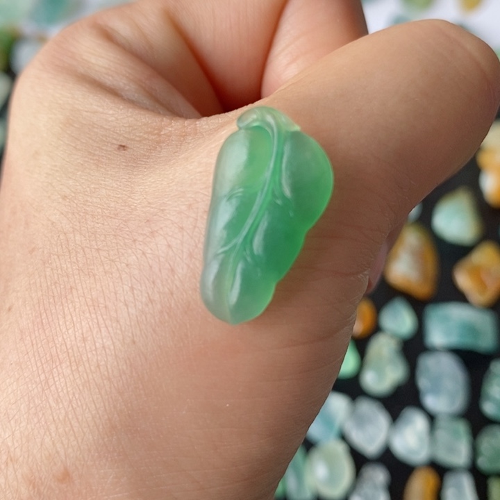 定制翡翠未镶嵌树叶