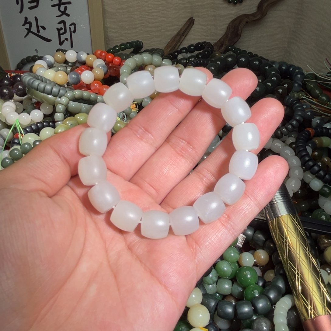 和田玉手链未镶嵌