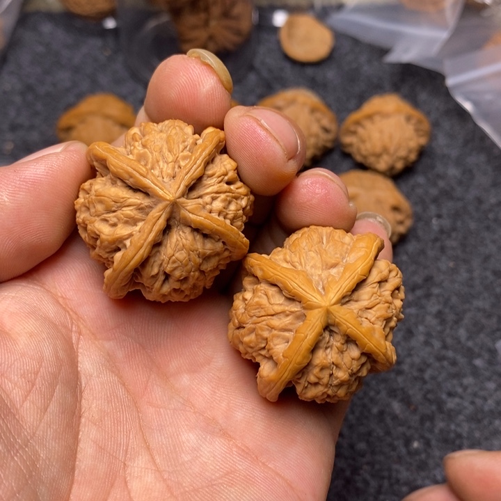 吊坠文玩核桃雨花石四棱