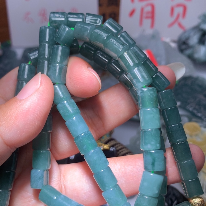 翡翠颈饰未镶嵌保真天然A货翡翠