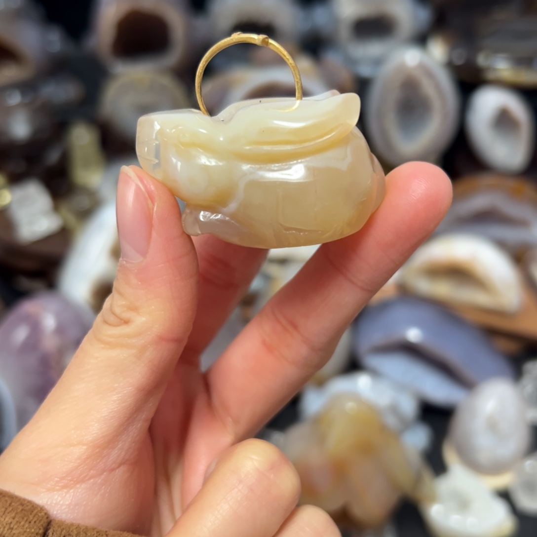 玛瑙/玉髓未镶嵌珠宝奇石不含戒指