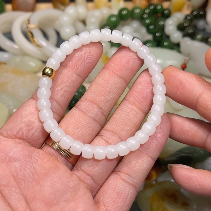 和田玉手串未镶嵌