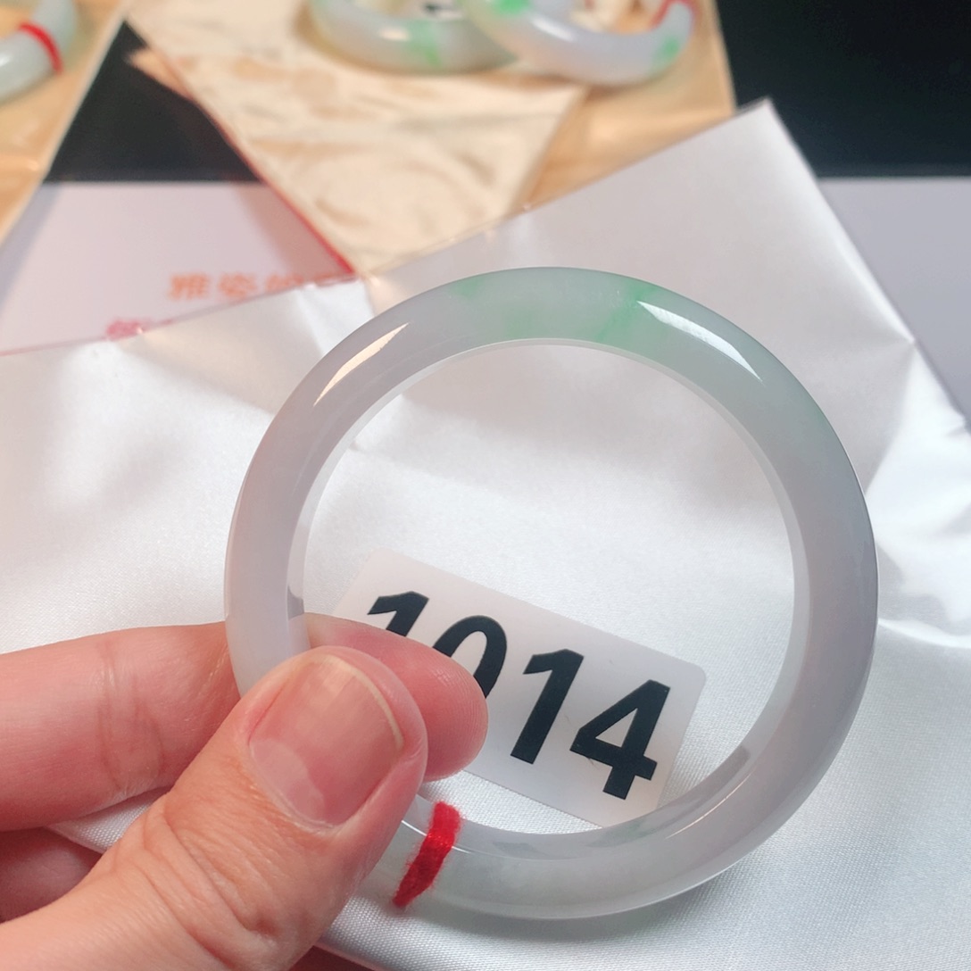 翡翠手镯未镶嵌翡翠手镯1014