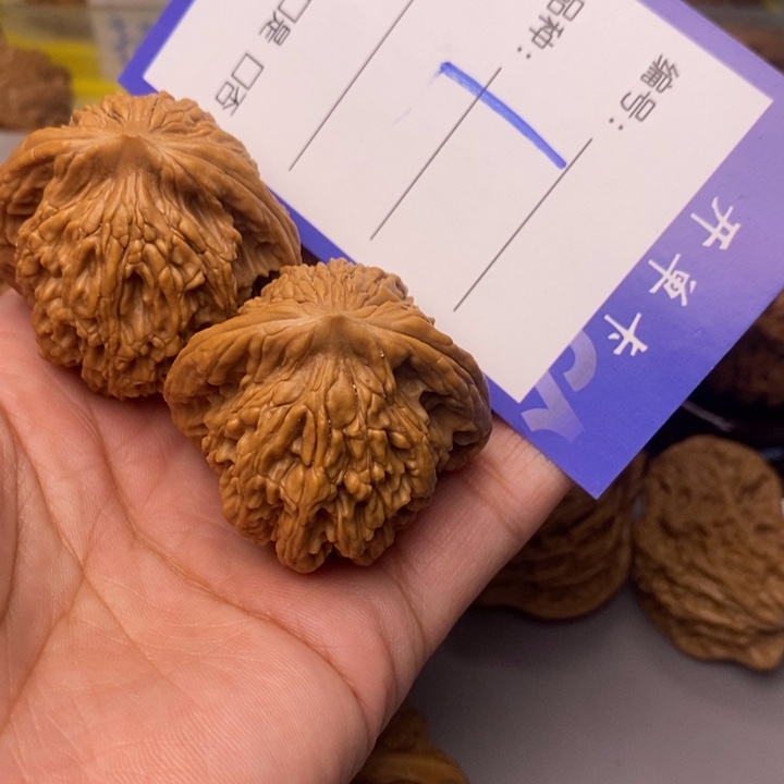 文玩核桃把件D*L1号虎头