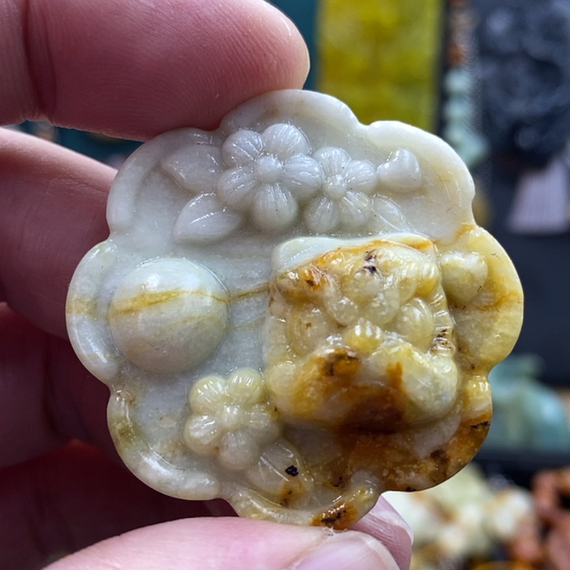 【闪购商品】未镶嵌蛇纹石玉吊坠