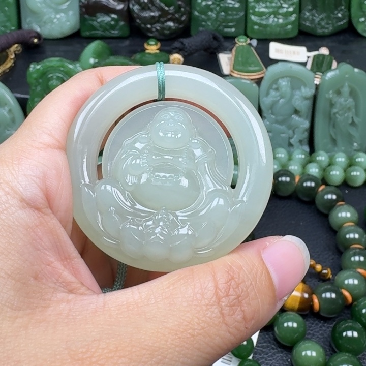 和田玉未镶嵌颈饰