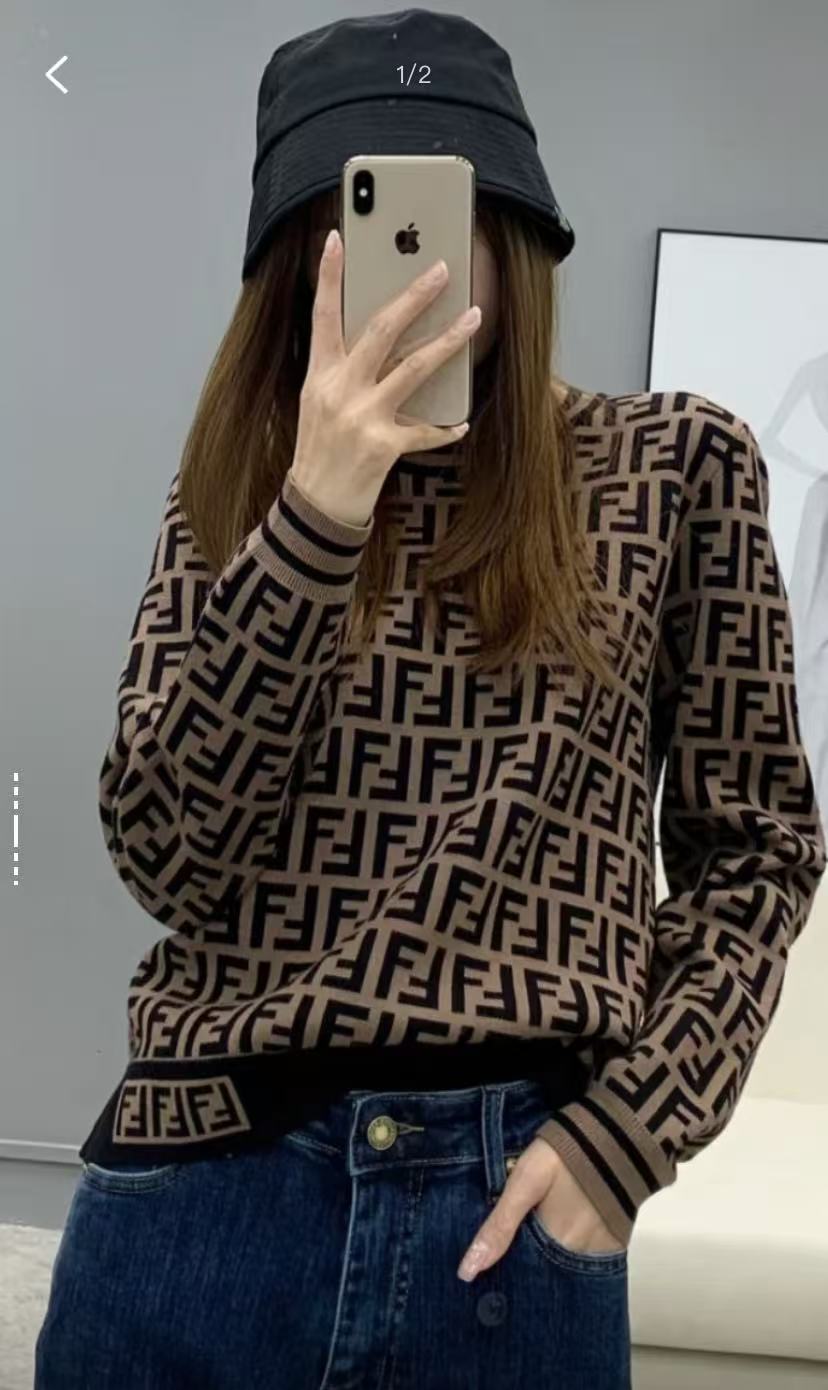 未使用 FENDI/芬迪 JX1满印老花圆领针织长袖衫套头毛衣女FZY703