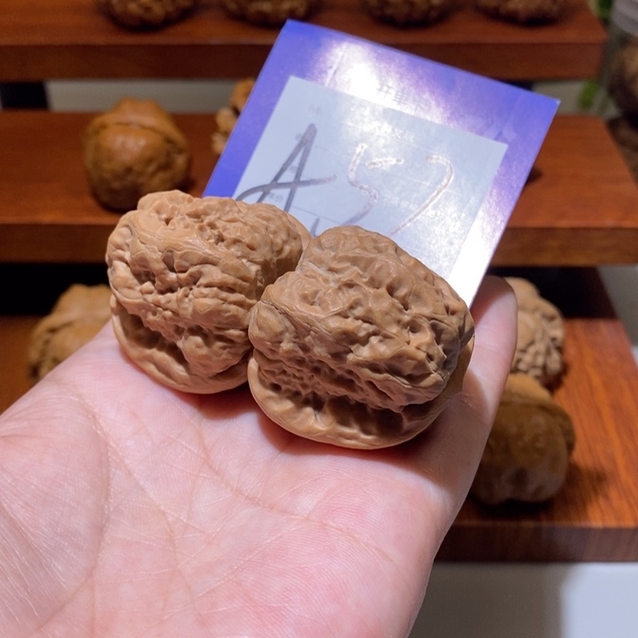 文玩核桃把件你在一起a 52