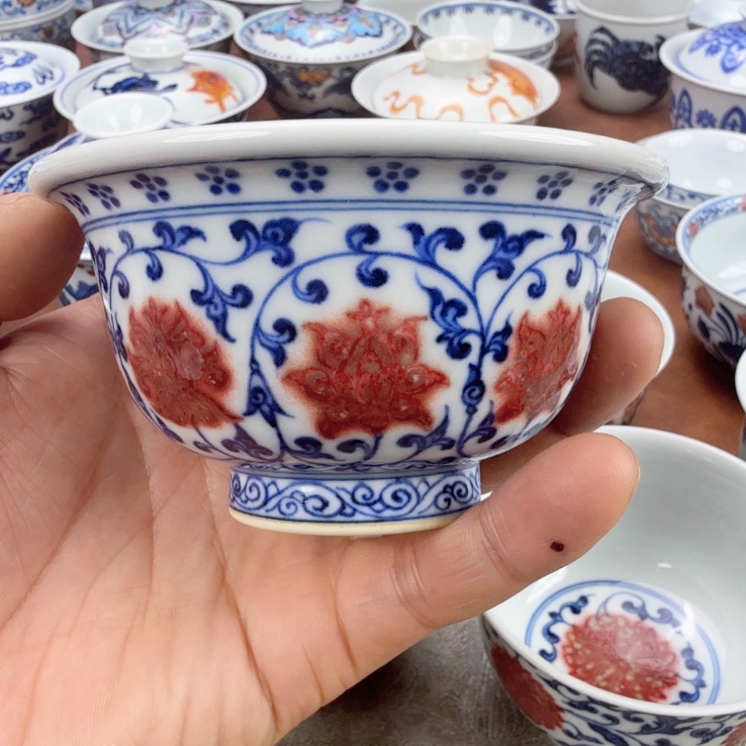 陶摆件青花釉里红单杯