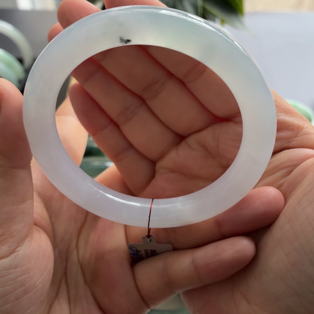 翡翠未镶嵌手镯天然