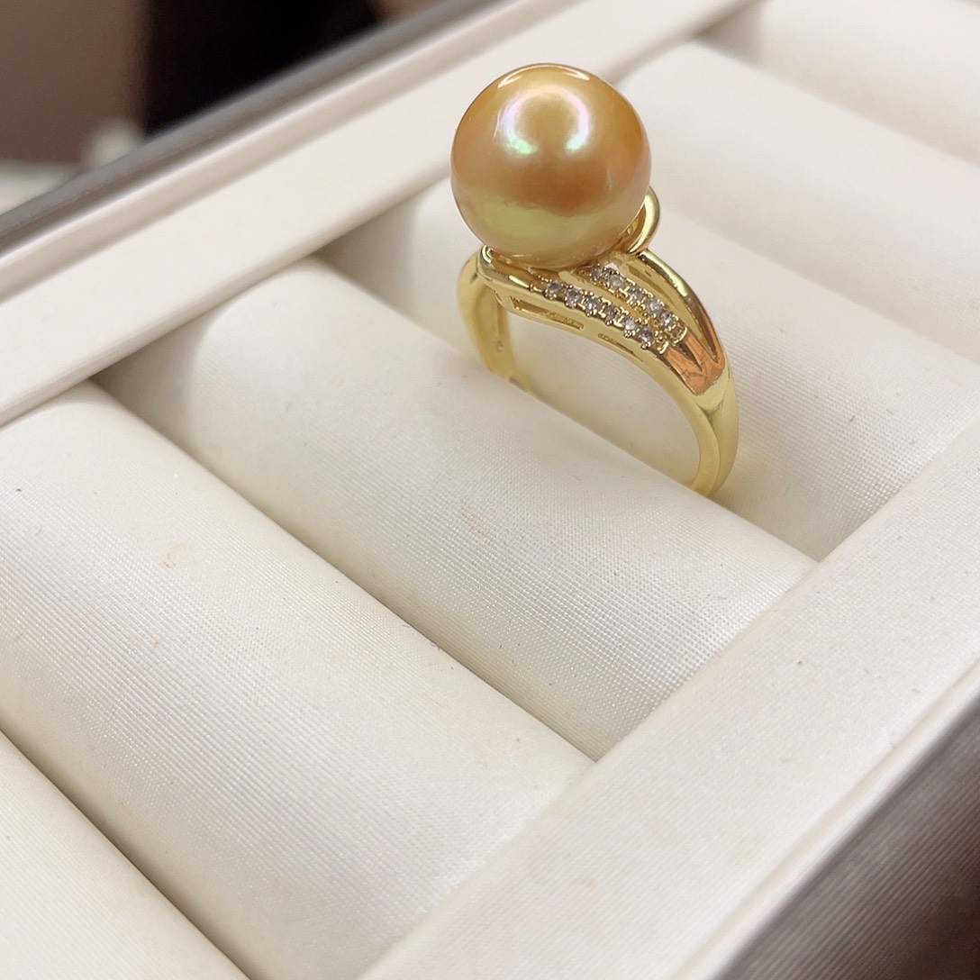 淡水珍珠吊坠(赠链)未镶嵌