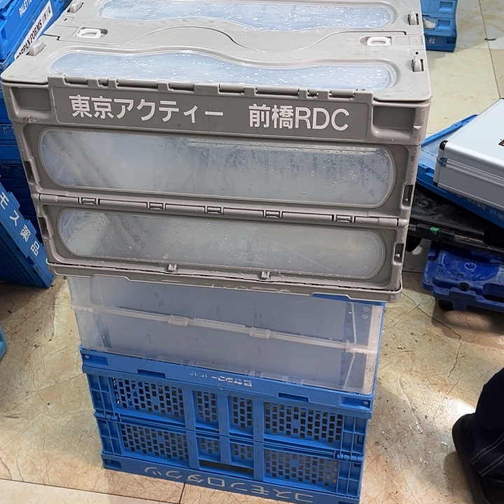 顺***然厚款家用五金工具箱一个带盖