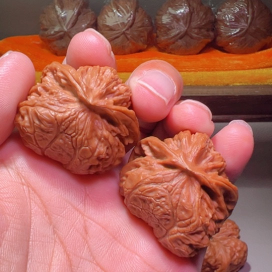 把件文玩核桃精品蟒蛇宫灯37边全品