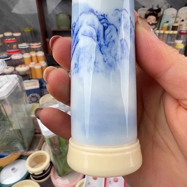 L***n特价清仓竹蛉筒一根………………