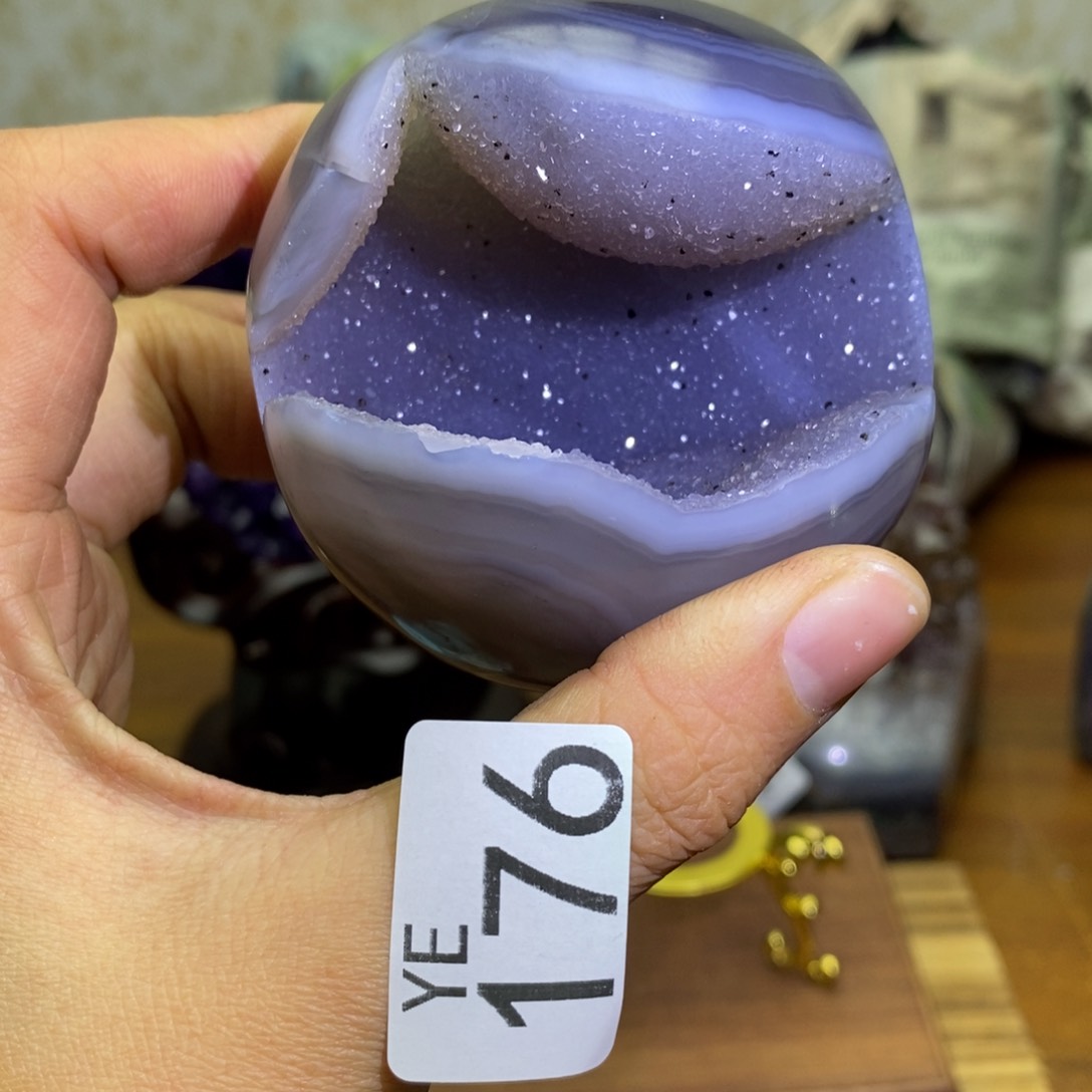 水晶大型摆件（非配饰）未镶嵌