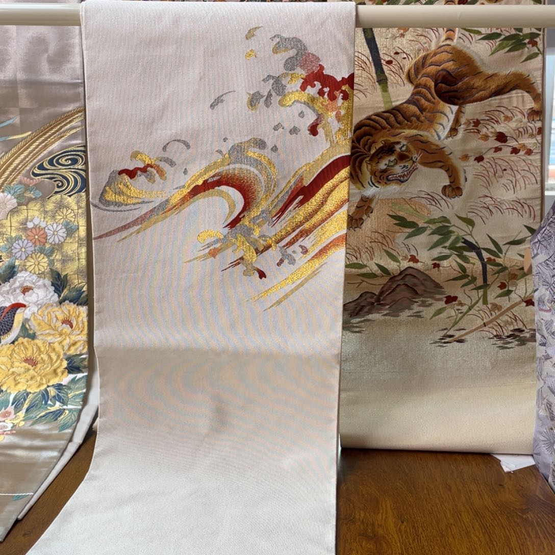 织绣本缂丝本缂丝