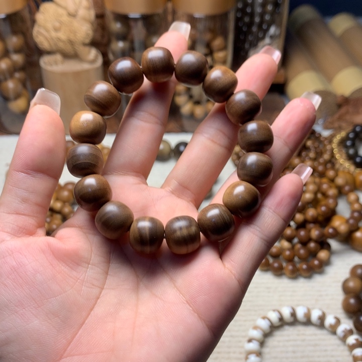 睿***哥檀香木手串/手链老山檀香1314横纹瑕疵不沉