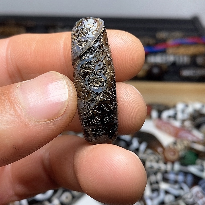 玛瑙/玉髓颈饰未镶嵌44