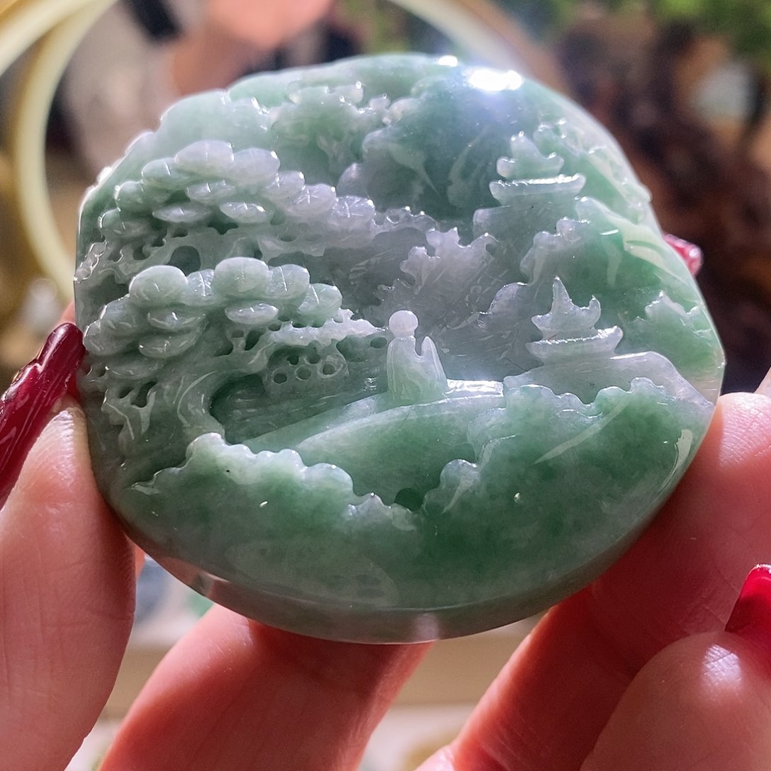 【闪购商品】翡翠颈饰未镶嵌山水