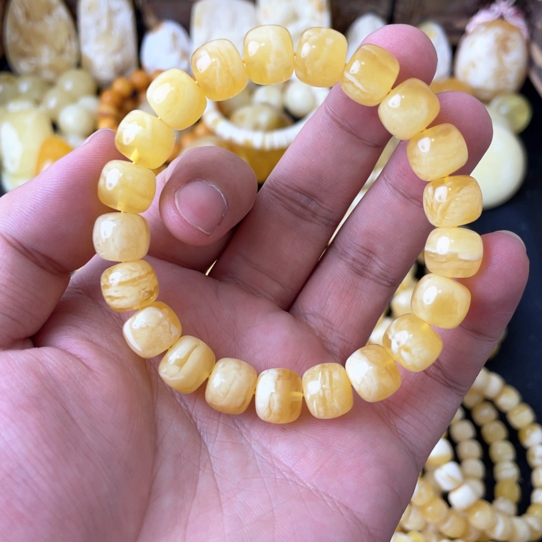 琥珀手串未镶嵌11mm俄料金白妖花精工老型手串
