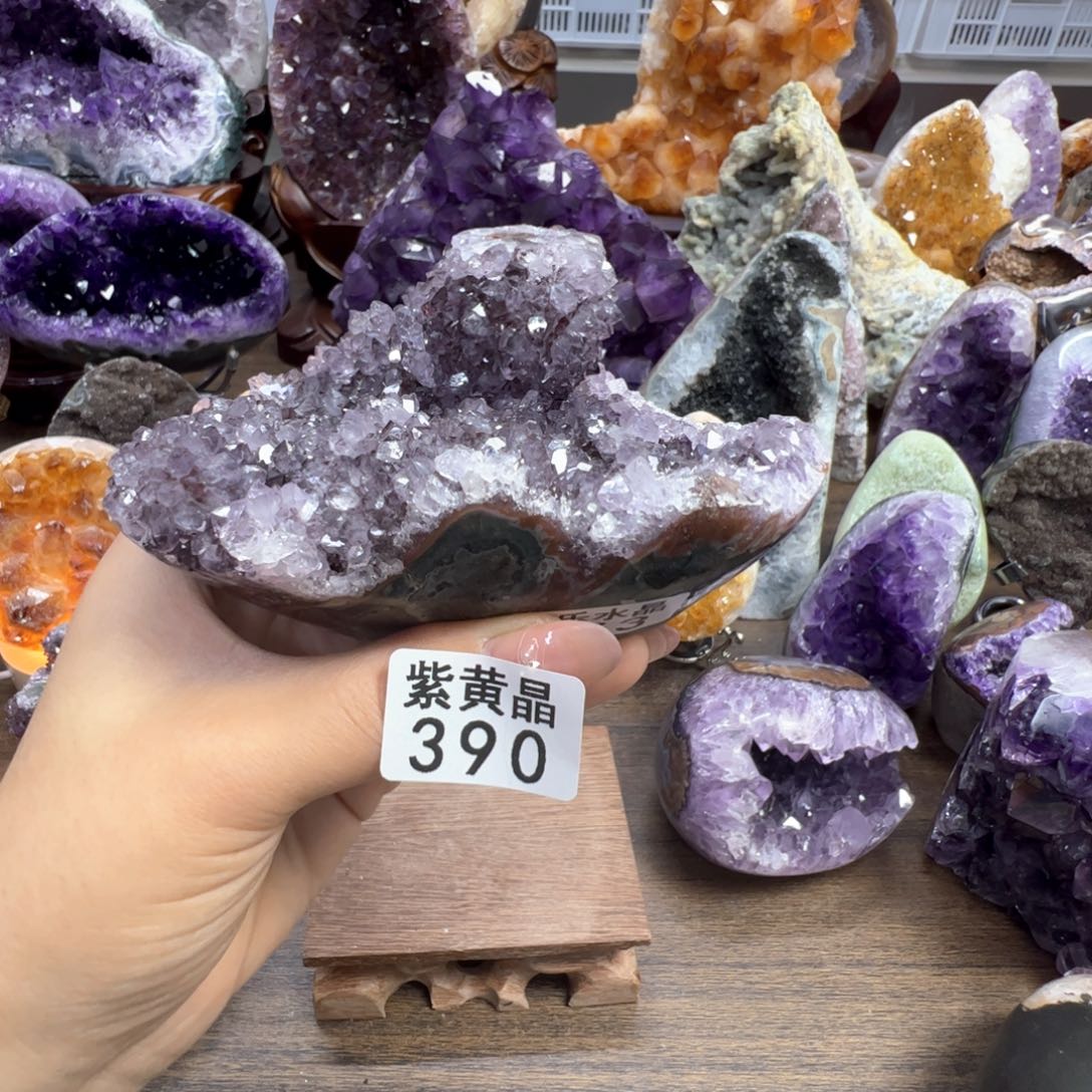 水晶摆件未镶嵌水晶390