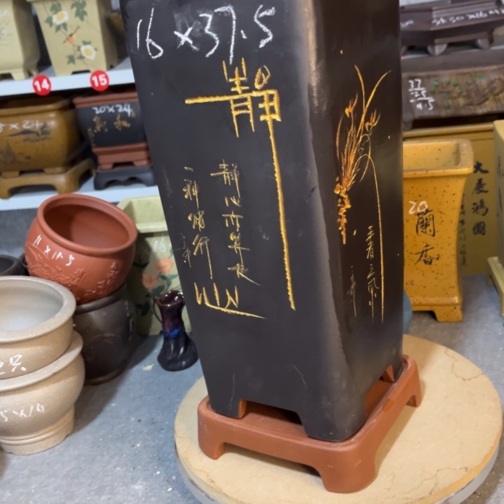 紫砂花盆紫砂花盆