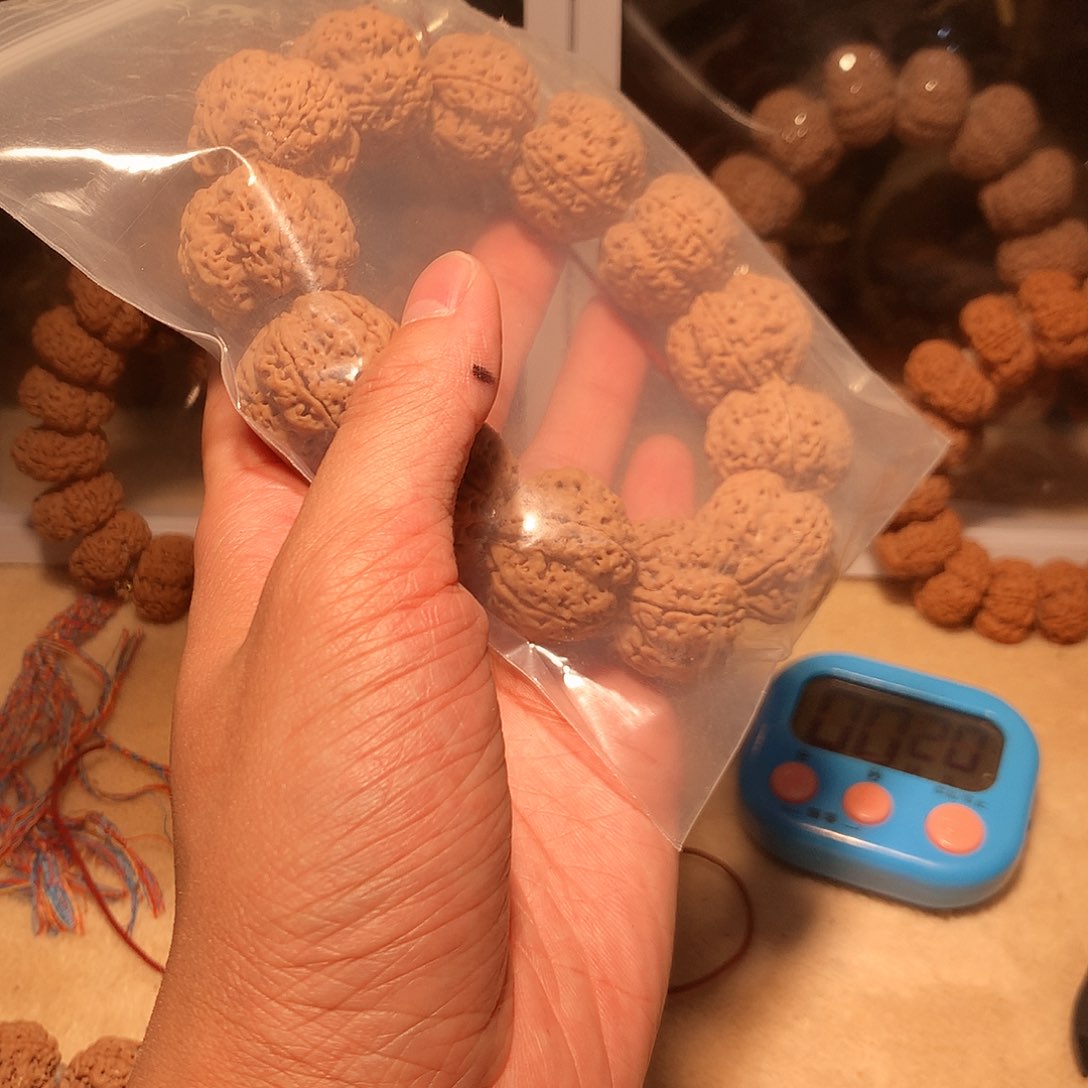 金刚菩提手串我****客11。
