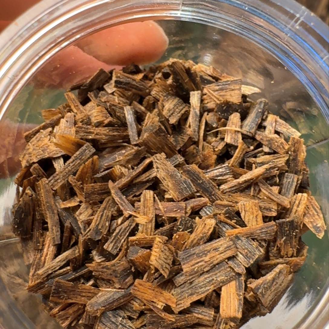 沉香手把件海南白露沉水碎料20克