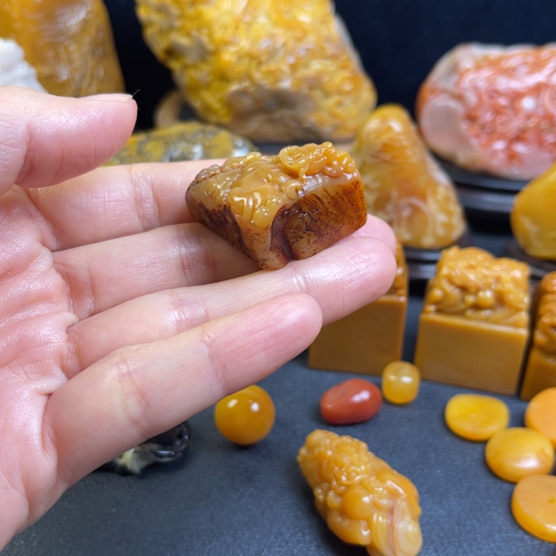 【闪购商品】田黄石爱****哥1111111111111