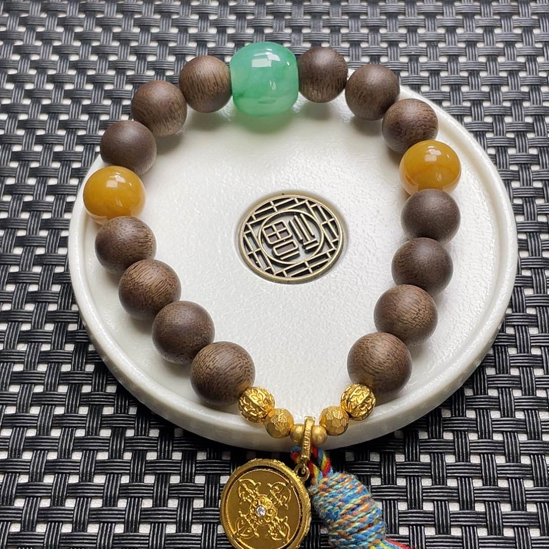 翡翠手链未镶嵌卡