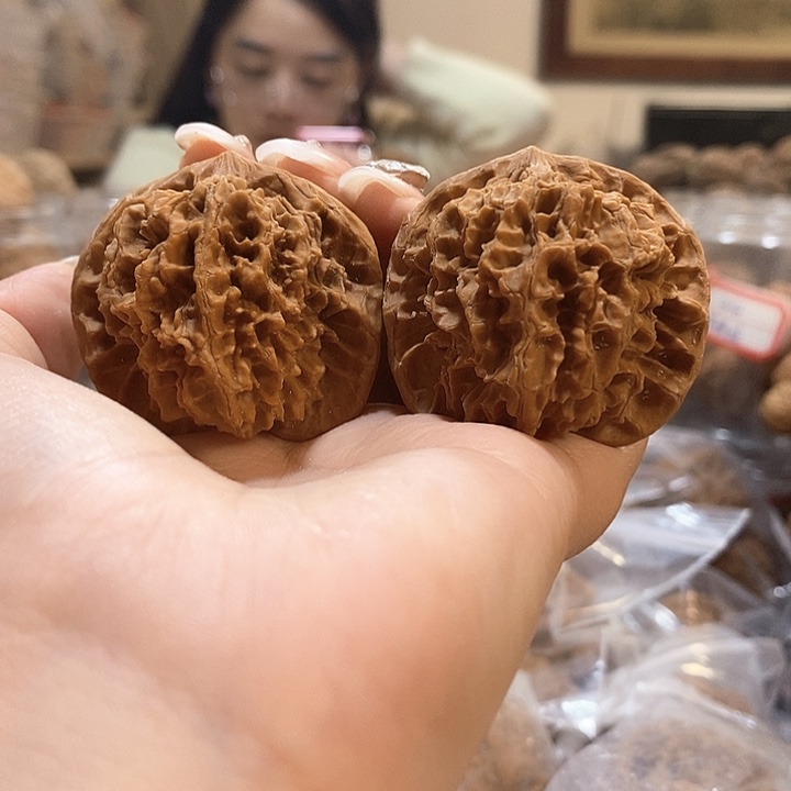 文玩核桃吊坠44乾隆官帽有修