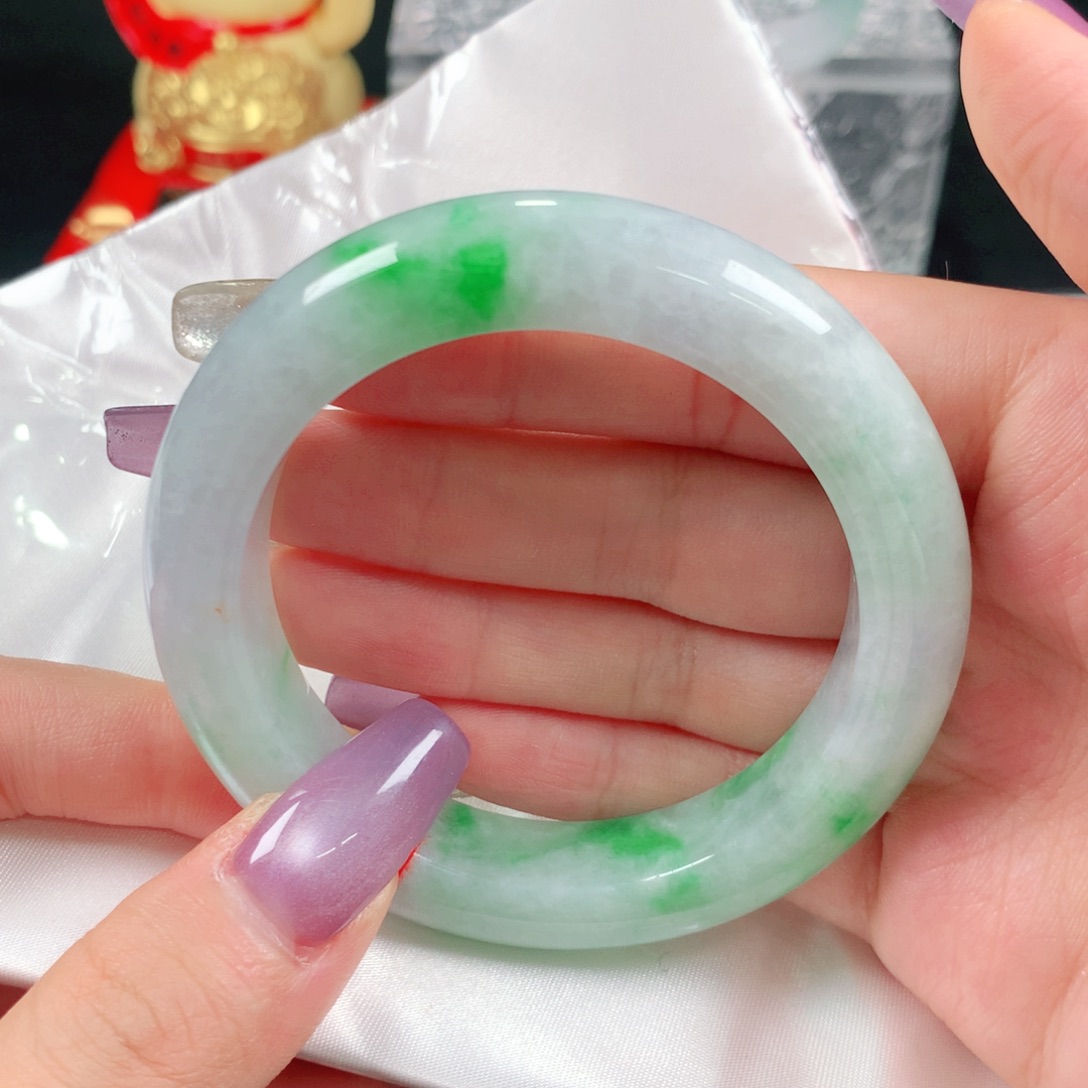 翡翠手镯未镶嵌正圈53 0163