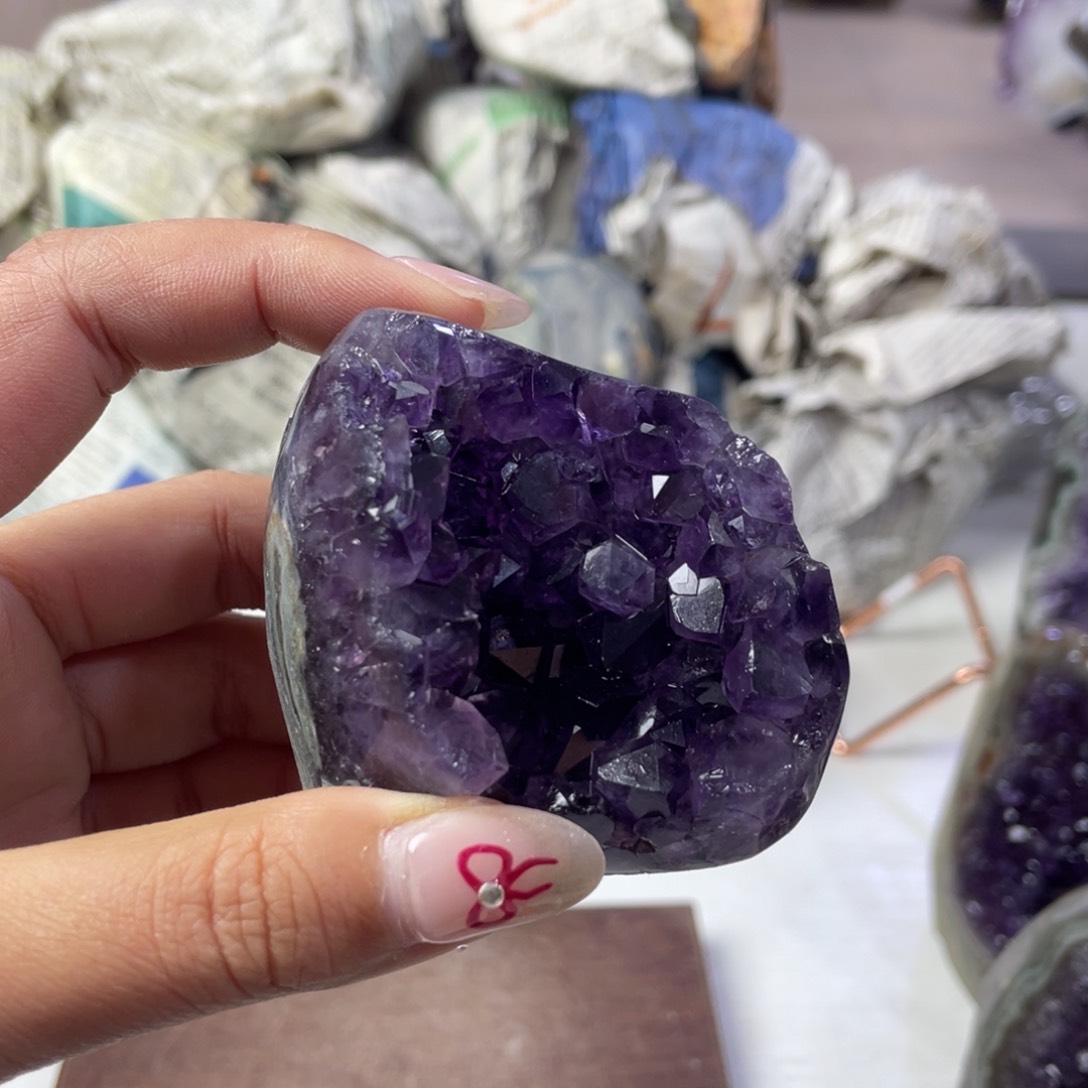 紫晶大型摆件（非配饰）未镶嵌