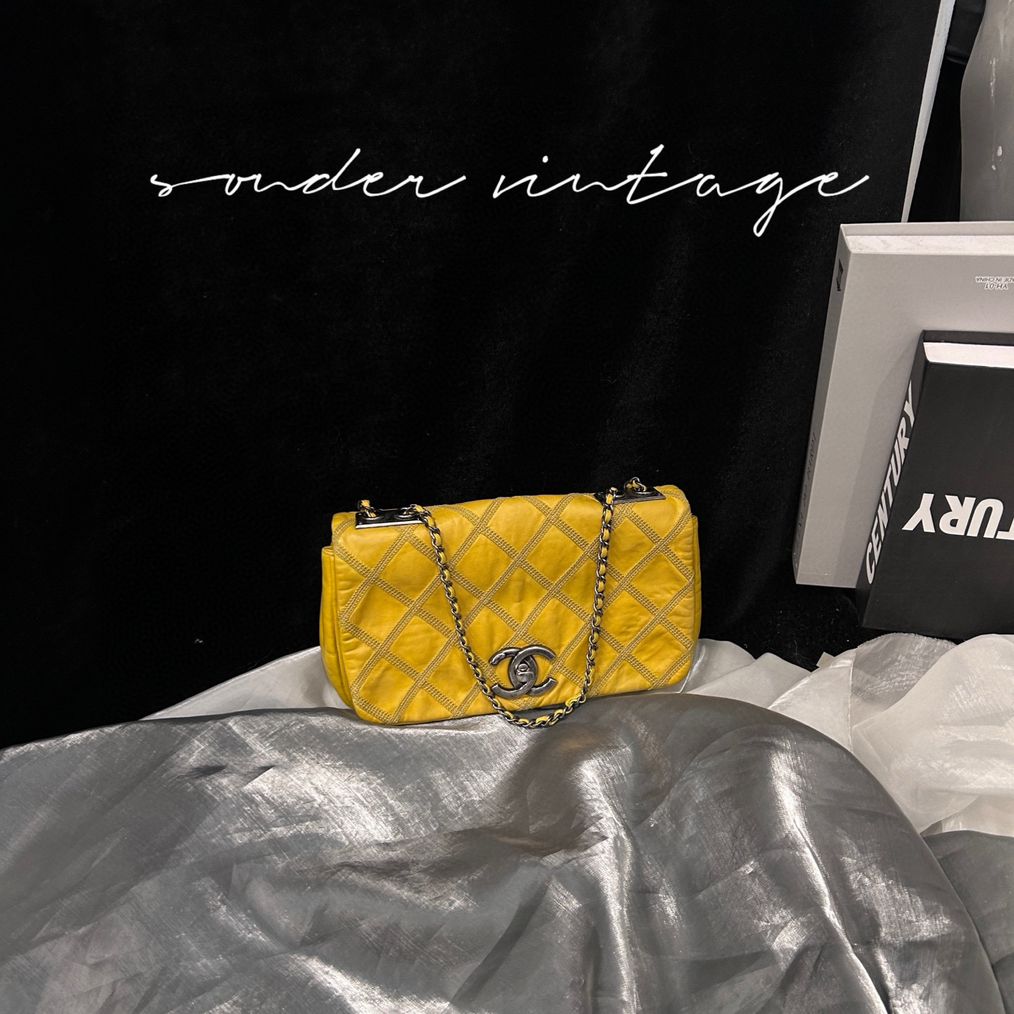 95新 Chanel/香奈儿 chanel 斜挎包