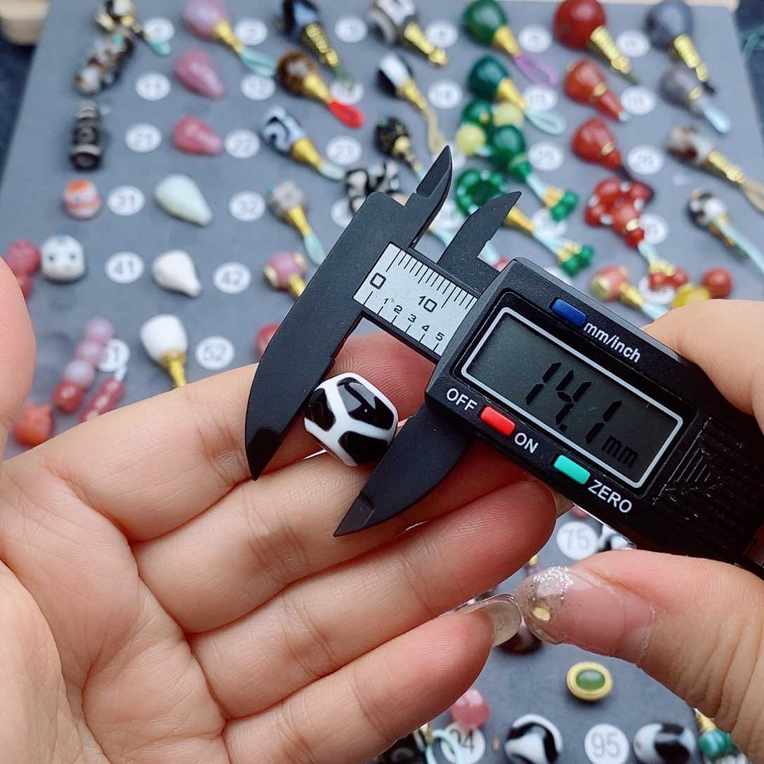 玛瑙/玉髓饰品未镶嵌