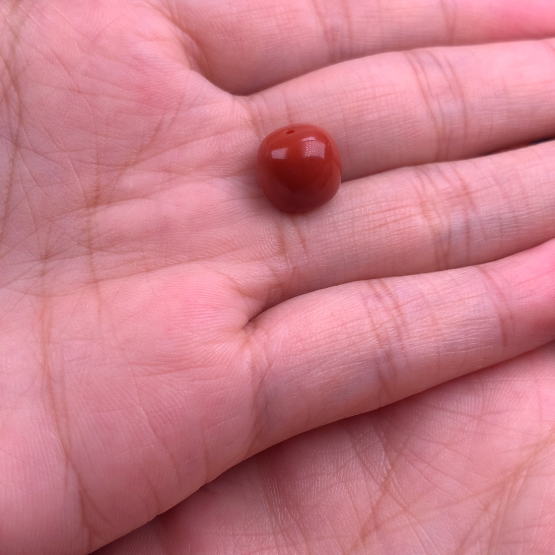 南红玛瑙纯色老型10MM+未镶嵌