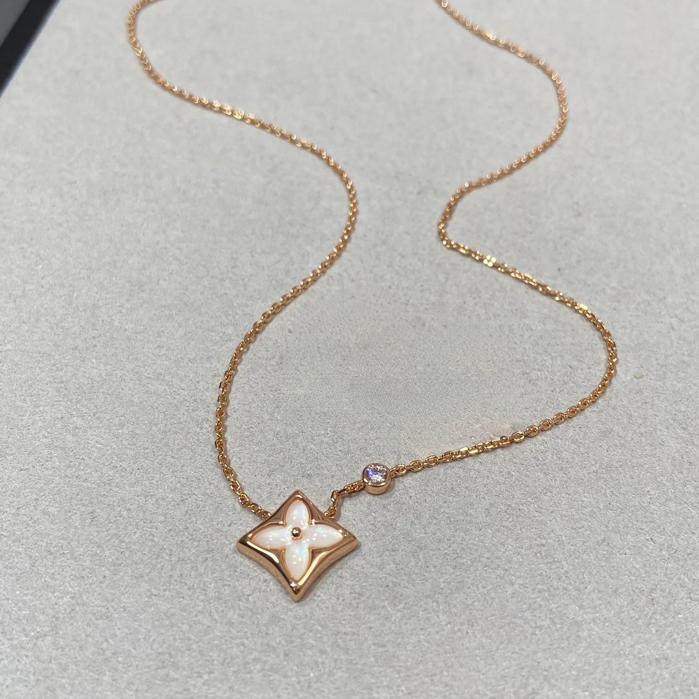 钛钢项链 法式轻奢高版本贝壳项链109