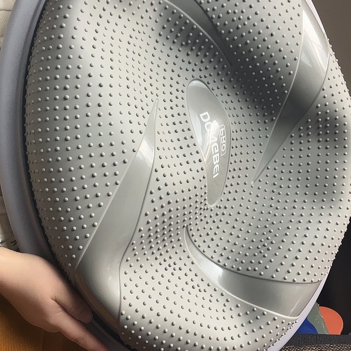 亚麻橡胶拨诉求一个灰色