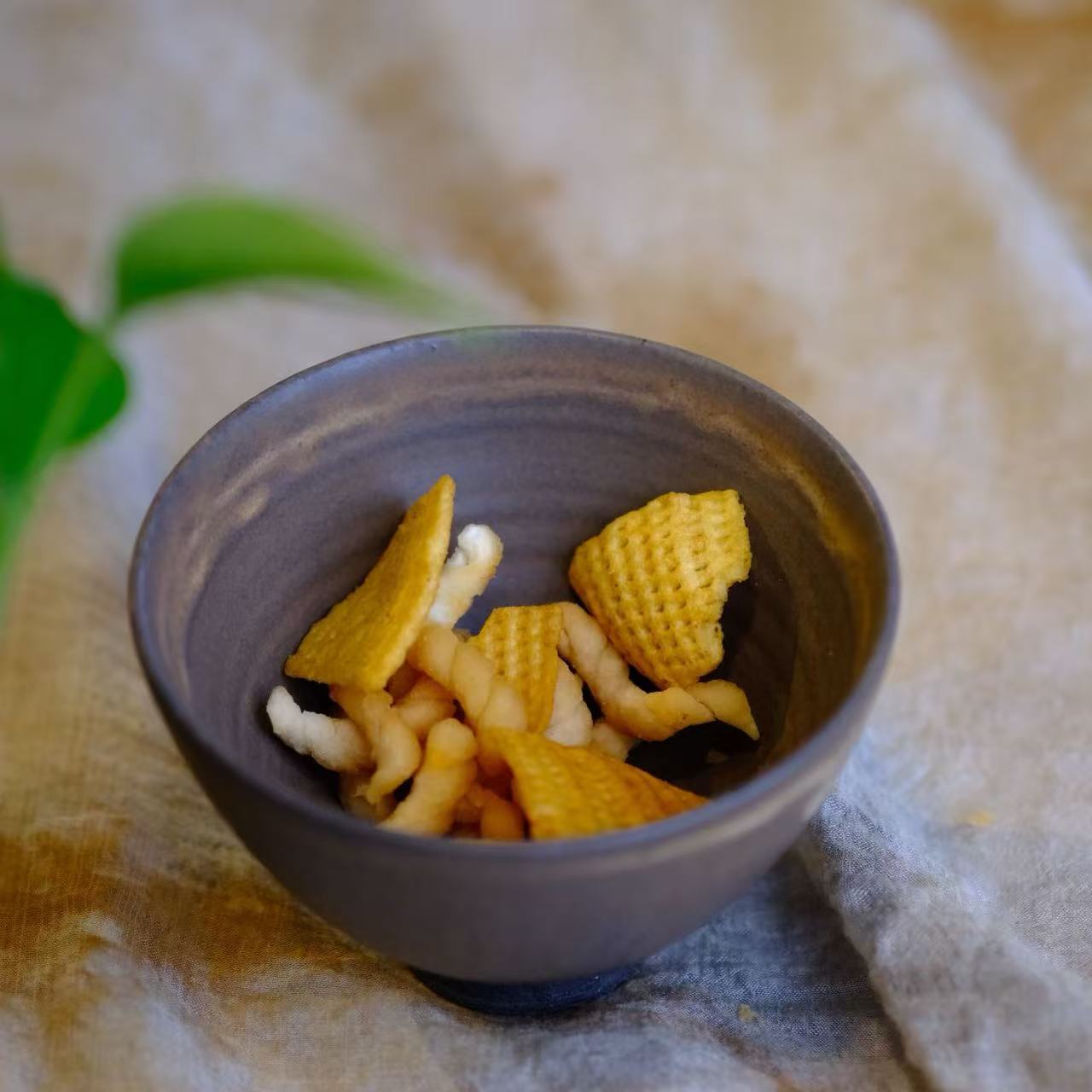 小喜宅 自在黑巧斗笠碗（口径10.5cm）