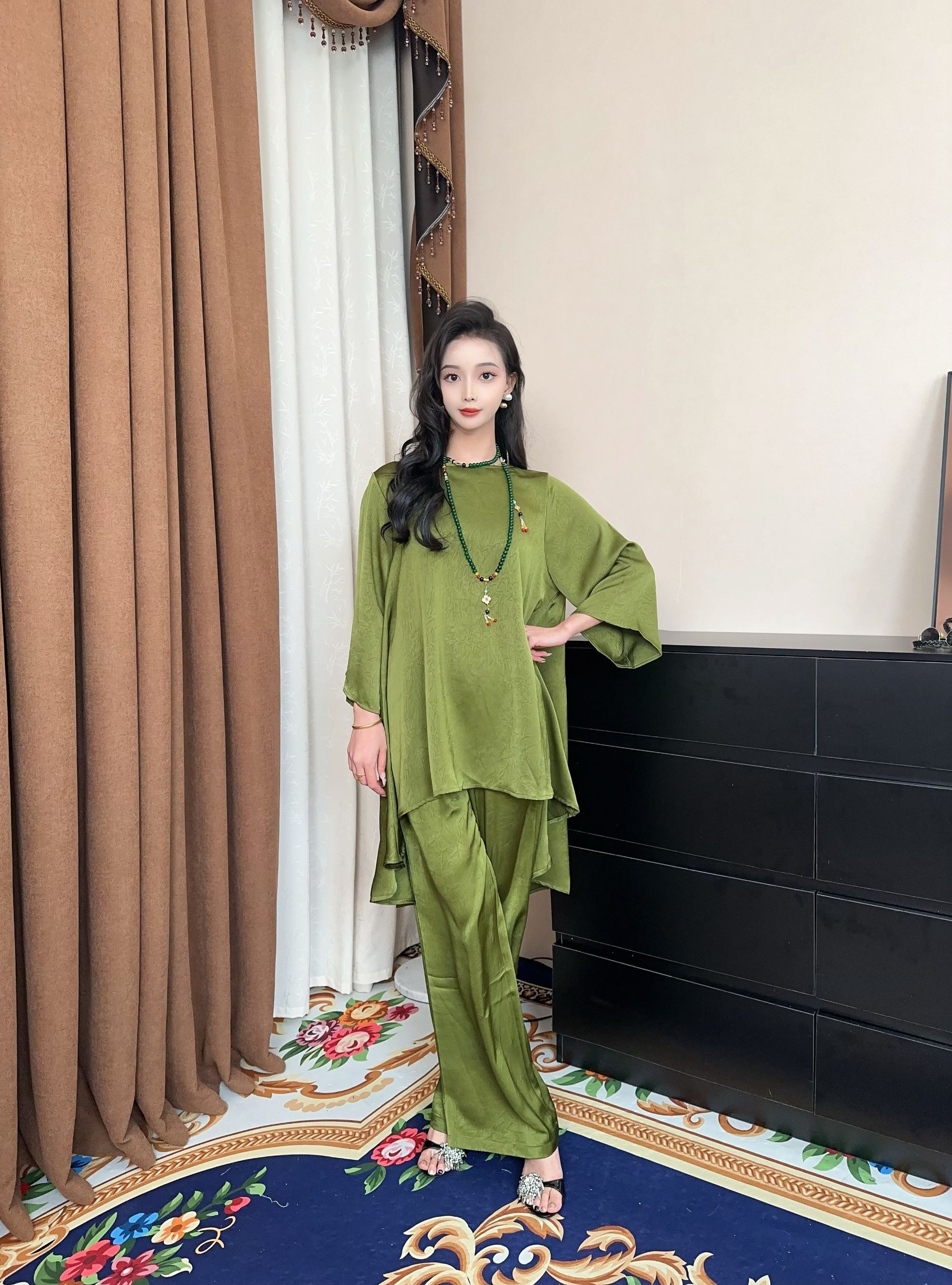 【君哥】迪拜风重工刺绣时尚洋气优雅手缝长袖长裤一套030