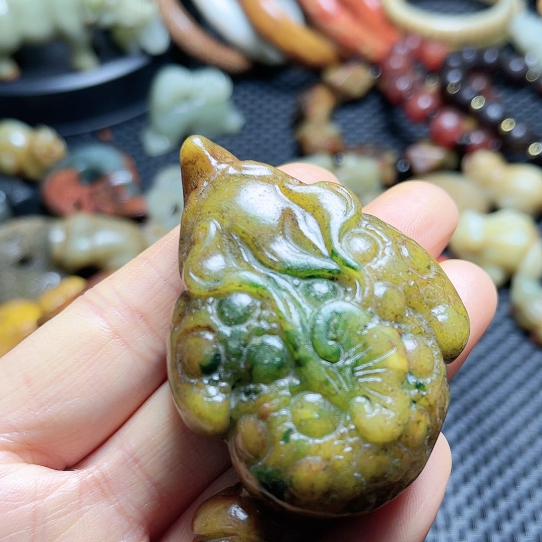 白玉菩提吊坠摆件
