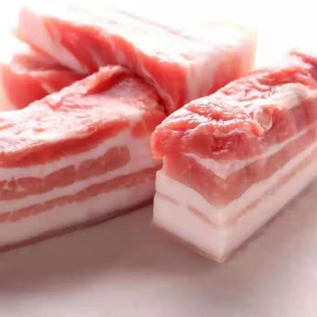农村熟食喂养土猪肉一称一拍