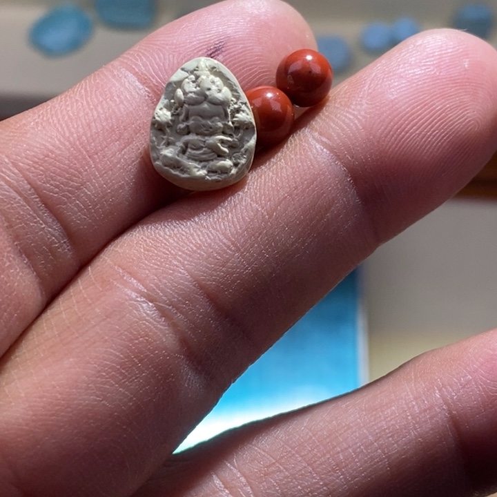 南红玛瑙珠宝半成品未镶嵌